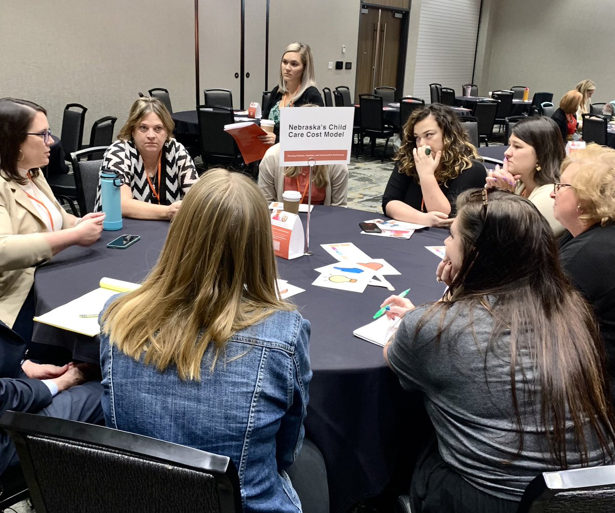 NDE_News's tweet image. “Ask an Expert” table conversations are a great way to gain knowledge &amp;amp; forge new friendships. It’s always great to have someone you can find out information from without several back &amp;amp; forth calls or emails. #InstantKnowledge #ThrivingChildren2023