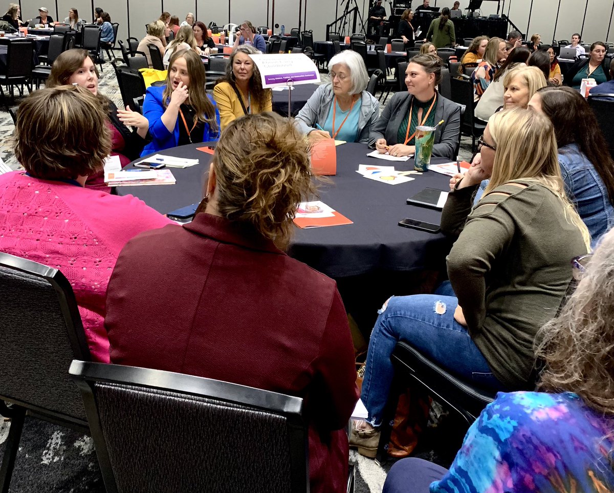 NDE_News's tweet image. “Ask an Expert” table conversations are a great way to gain knowledge &amp;amp; forge new friendships. It’s always great to have someone you can find out information from without several back &amp;amp; forth calls or emails. #InstantKnowledge #ThrivingChildren2023