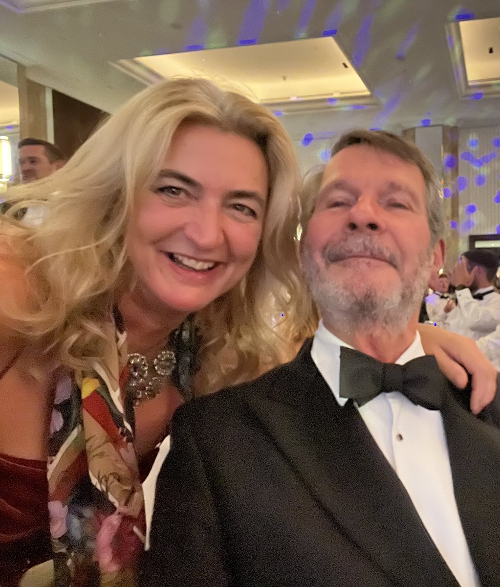 Petronella tweet media