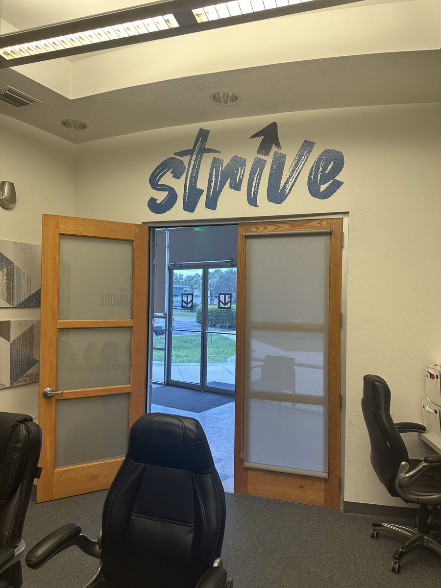 scpblack79's tweet photo. Custom Wall Graphics printed &amp; installed✅ DM today for pricing! We had a pleasure of getting this done for Universal Engineering Sciences‼️
#graphics #printshop #graphicdesign https://t.co/TBQnkZDyX8