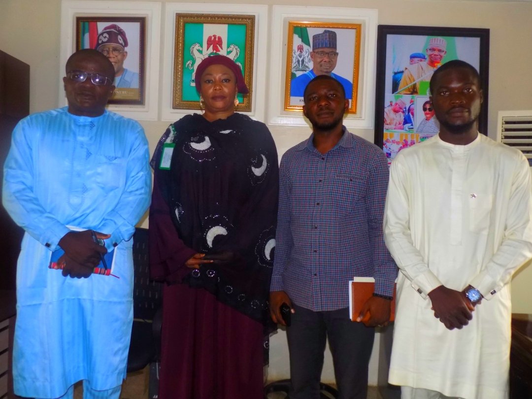 ncae_ng's tweet photo. Earlier today, NCAE'S Team paid a courtesy call on the newly appointed Nasarawa State Honourable Commissioner for Humanitarian, Social Services and NGOs. The meeting was a success as it will optimistically open a new vista of opportunities for the organization. https://t.co/aWcK18Y9Zl