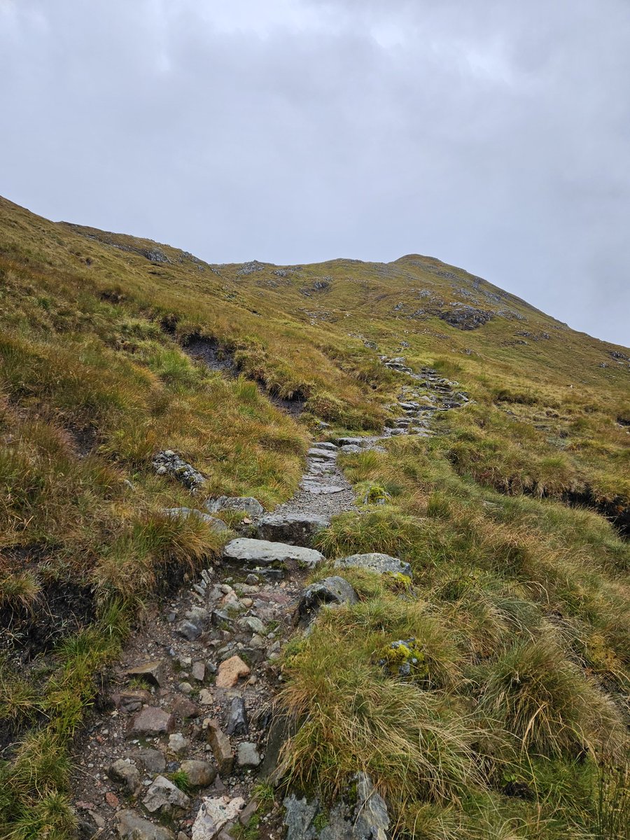 AalbergTanija's tweet photo. In September we walk for a good causeπwith peakers all over the word πͺ I have a late summer holiday this year and of course I collects steeps for the #moonroesteepchallenge in Scotland/Glencoe. π΄σ §σ ’σ ³σ £σ ΄σ Ώ And climbe my first MunroπΆββοΈπ#mypeakchallenge #peakers @PeakersNorway https://t.co/01rGPNFVXJ