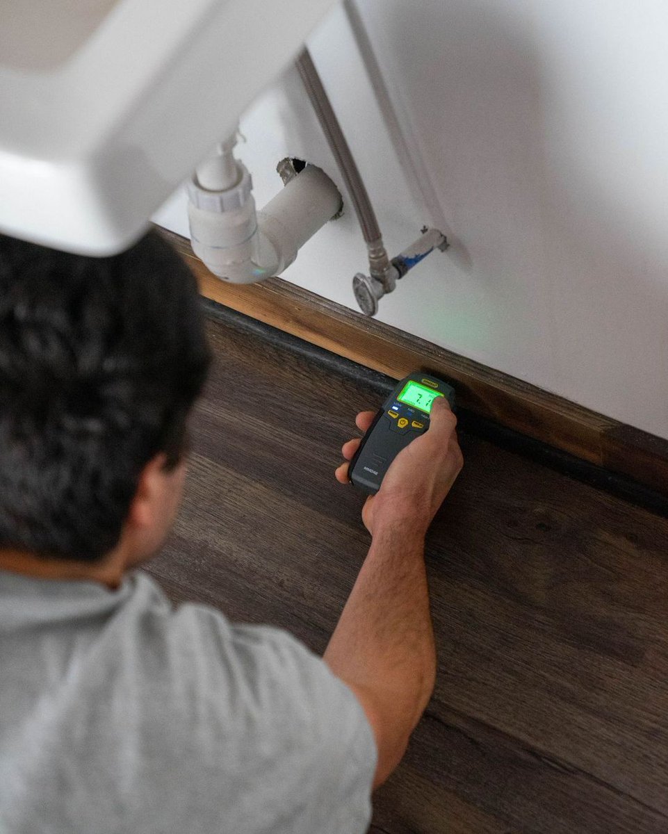Finding the moisture content in your wood or drywall is the first step in early mold prevention. Make sure your home is in the best shape with General Tools. 👌

See the link in bio for more information. 👍

#moisture #moisturemeter #stormprep #DIY