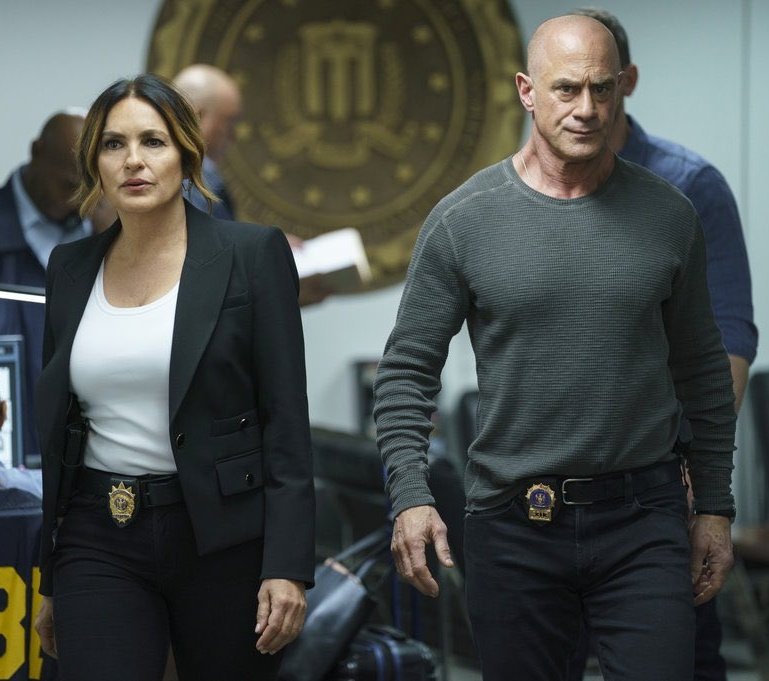 SamyACS's tweet photo. 24 anos de "Law &amp; Order: Unidade de Vítimas Especiais". 
24 anos da melhor série. 🖤

#24YearsOfSVU
#SVU #LawAndOrderSVU https://t.co/gSPtYtYQDj