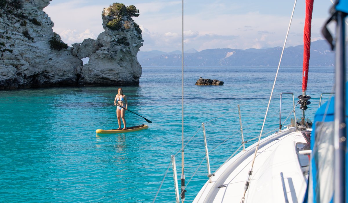 Sail away to endless adventures ⛵️

#sunsail #sailing #paradise