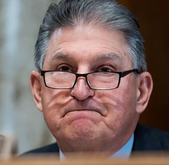 🚨BREAKING: Joe Manchin likely to LEAVE the Democratic Party. 

Do you support this?
