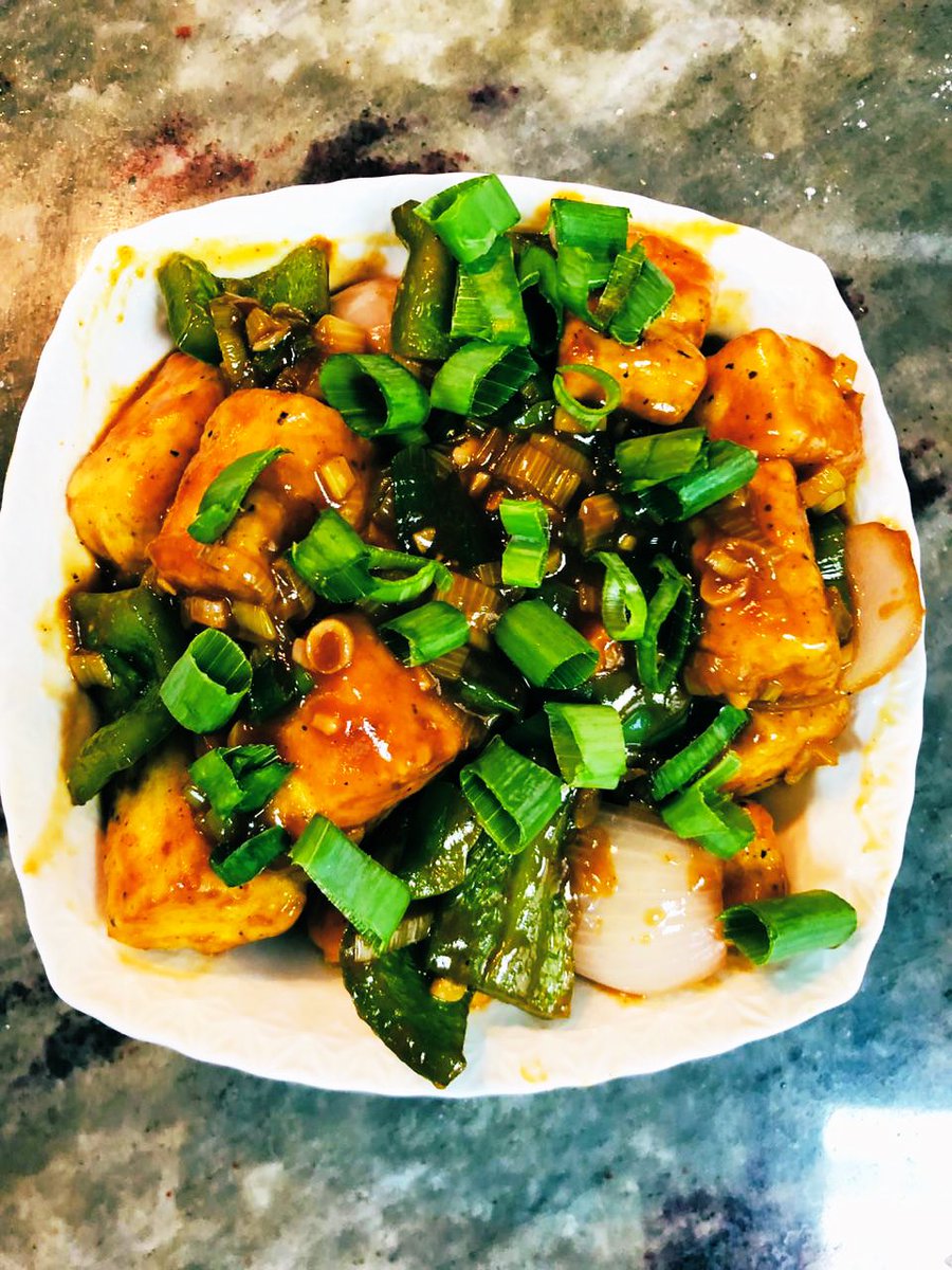 QueeenBee27's tweet image. #CookingSkills😍