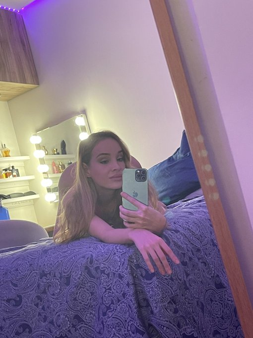 que bellaaaaaaaKA https://t.co/Bri3RGmXVt