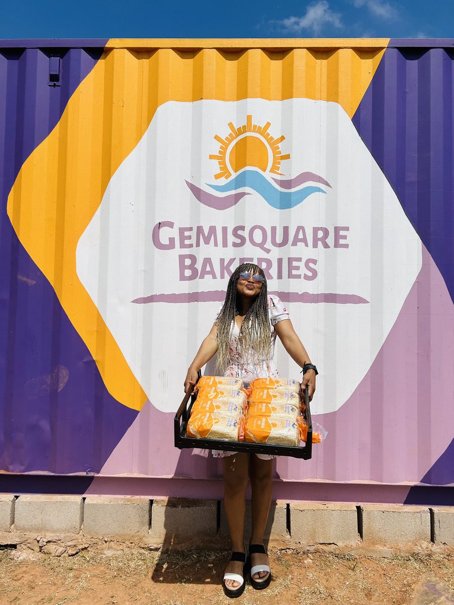 #PrinceKaybee #TaxiStrike We are a bread bakery in Umlazi Township,our bread sells at R14,00 per loaf for both brown and white.We currently supply in Umlazi but are looking for expand to other townships as well.  Call/sms/whatsapp us on 0609672363 for distribution purposes #DJSbu