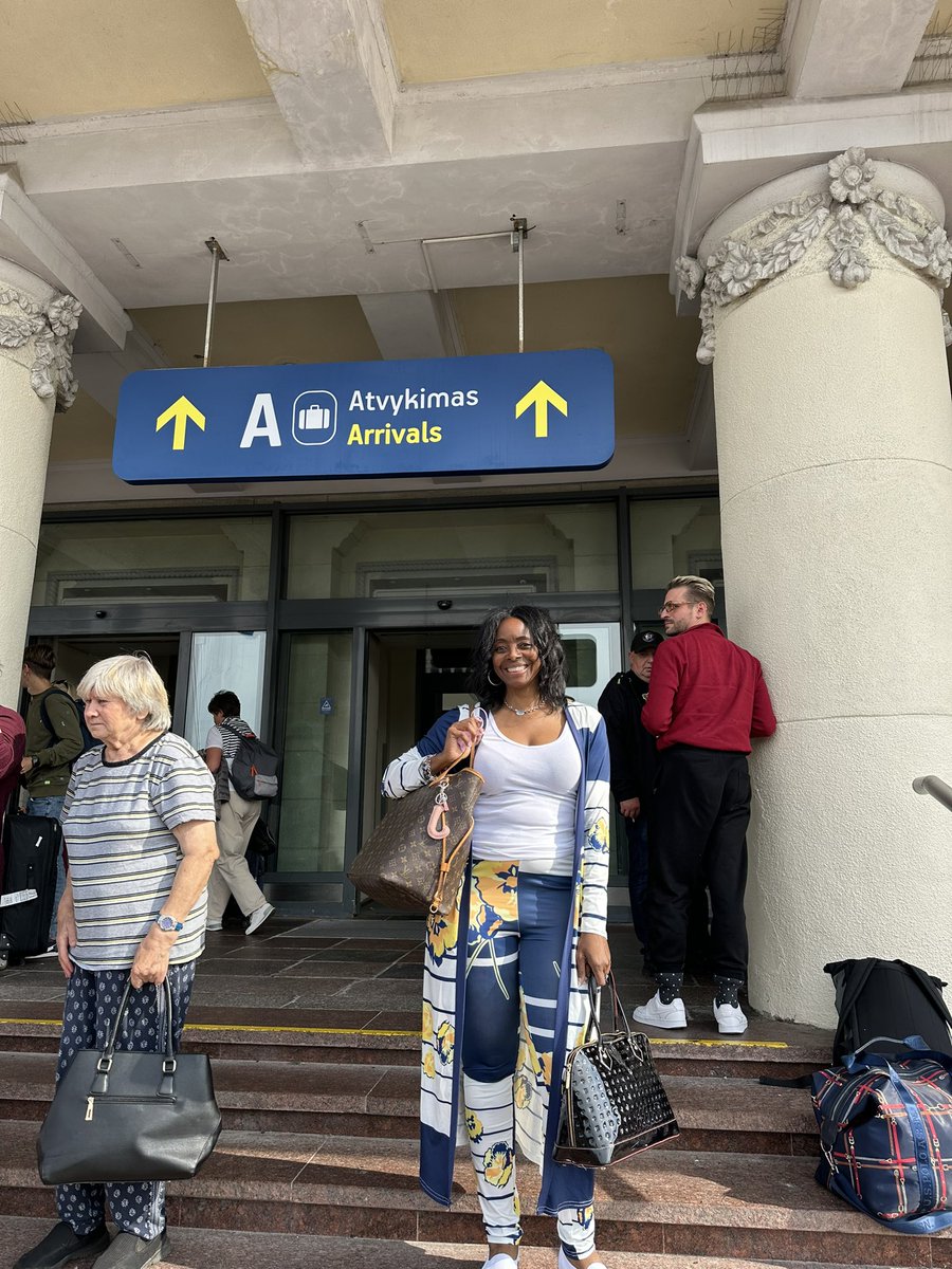 jtmediaready's tweet photo. Because the fight against disinformation and for press freedom is worldwide… l’m off to another nation to speak about the best career in the world 🌎 🇱🇹#balticbound #professorlife #journalism #journalismmatters #inmyelememt #media #blessed #hbcuprofessor #staytuned https://t.co/4I24GWvYFK