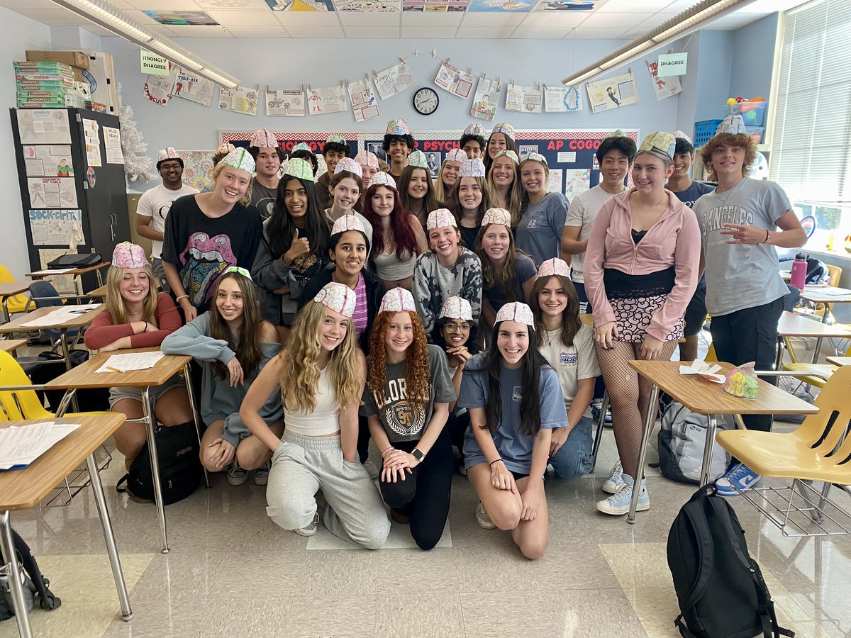 Lisa Silverman tweet media