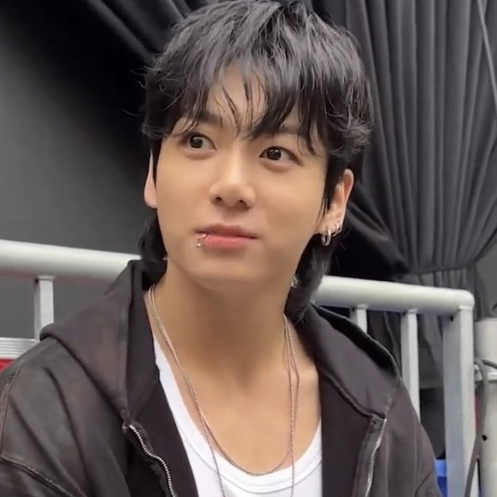 jungkook pics ♥︎ tweet media