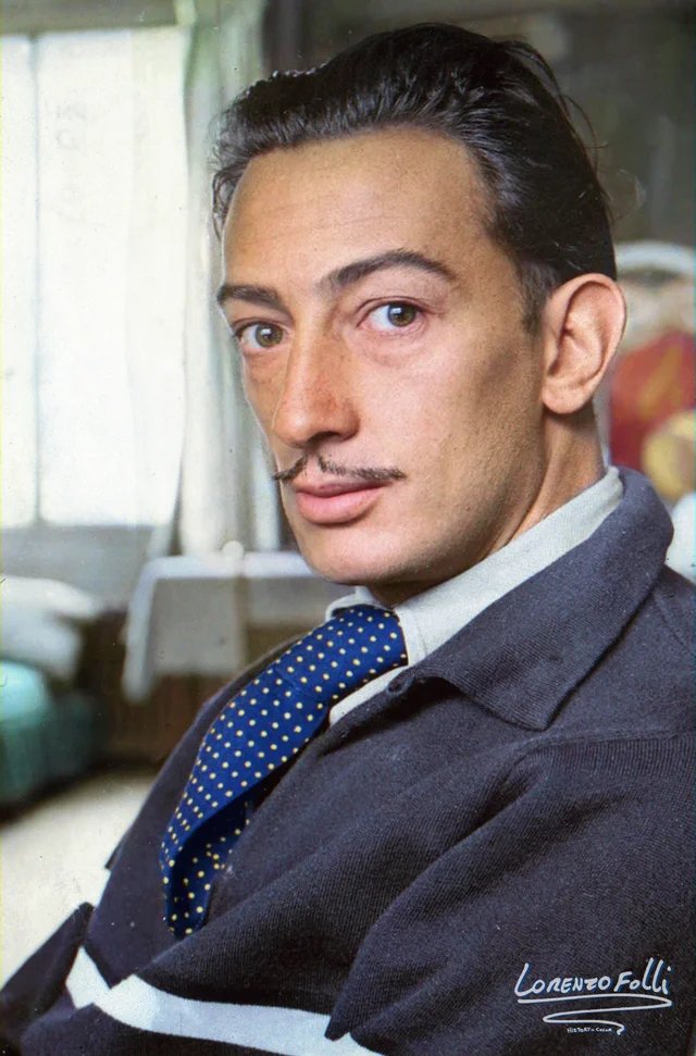 Salvador Dali, 1935. Color by Lorenzo Folli. See more: bit.ly/3fdoINC
