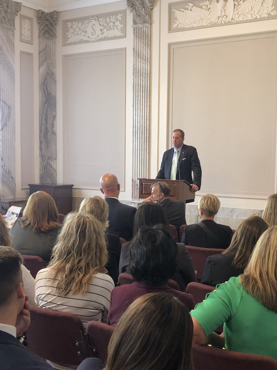 GSGjcmo's tweet photo. Great conversation about the issues surrounding rural healthcare with Senator Schmidt in Washington D.C.  this week! #MissouriHealthcare #MHA #missourihospitals https://t.co/mbhlUPyMwY