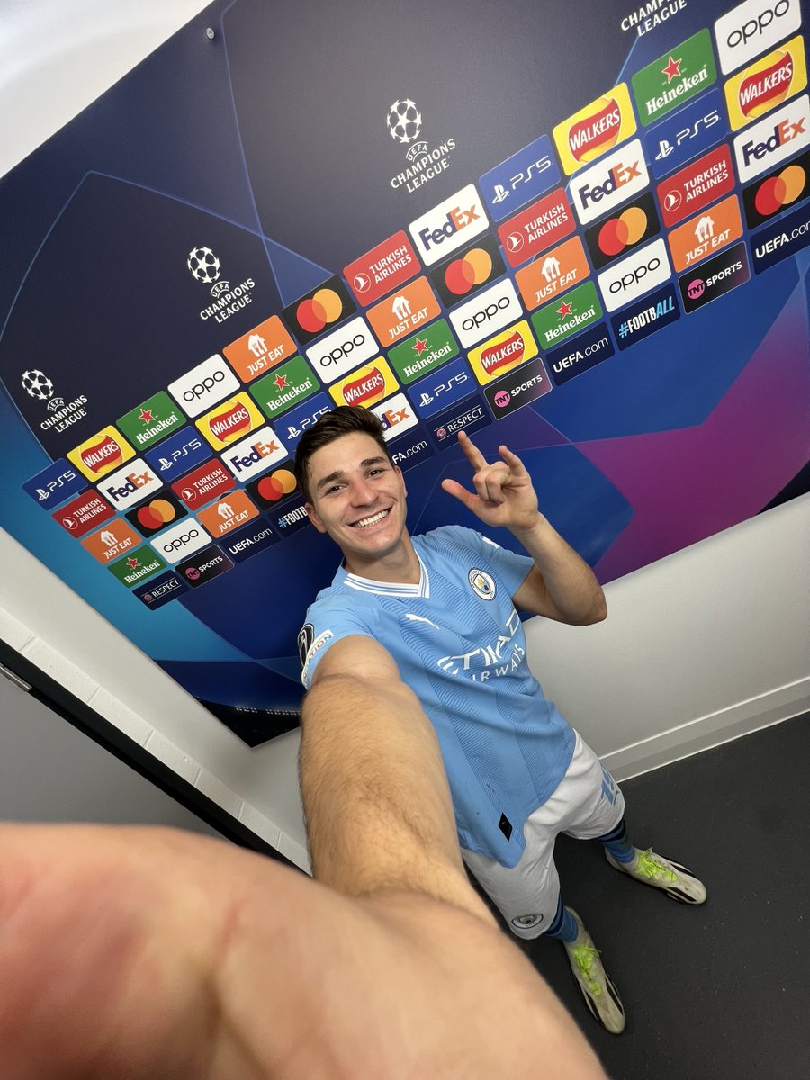 Doing what he does best to secure the W! 🕷️💪