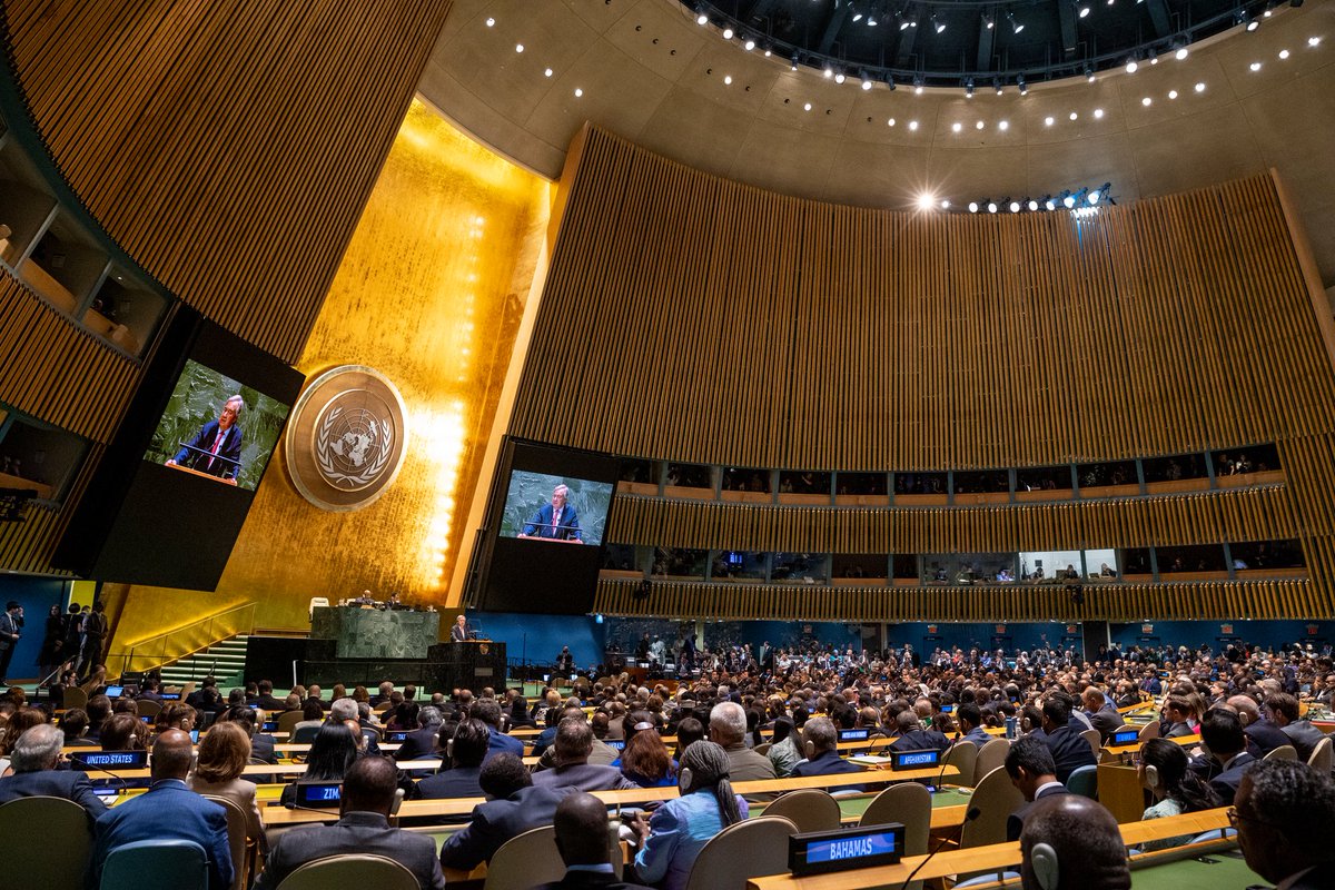 antonioguterres's tweet photo. We must face up to the looming threats posed to human rights by new technologies.

We must move fast &amp; mend things.

We urgently need a Global Digital Compact to mitigate the risks of digital technologies &amp; identify ways to harness their benefits for the good of humanity. #UNGA https://t.co/F0LUu04y6U