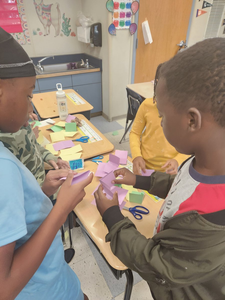 Shelly Mitchell tweet media