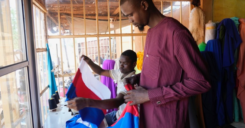 ADFmagazine's tweet photo. Read how Russia is using social media channels to exploit the Niger coup and win lucrative contracts to exploit key natural resources in Africa.