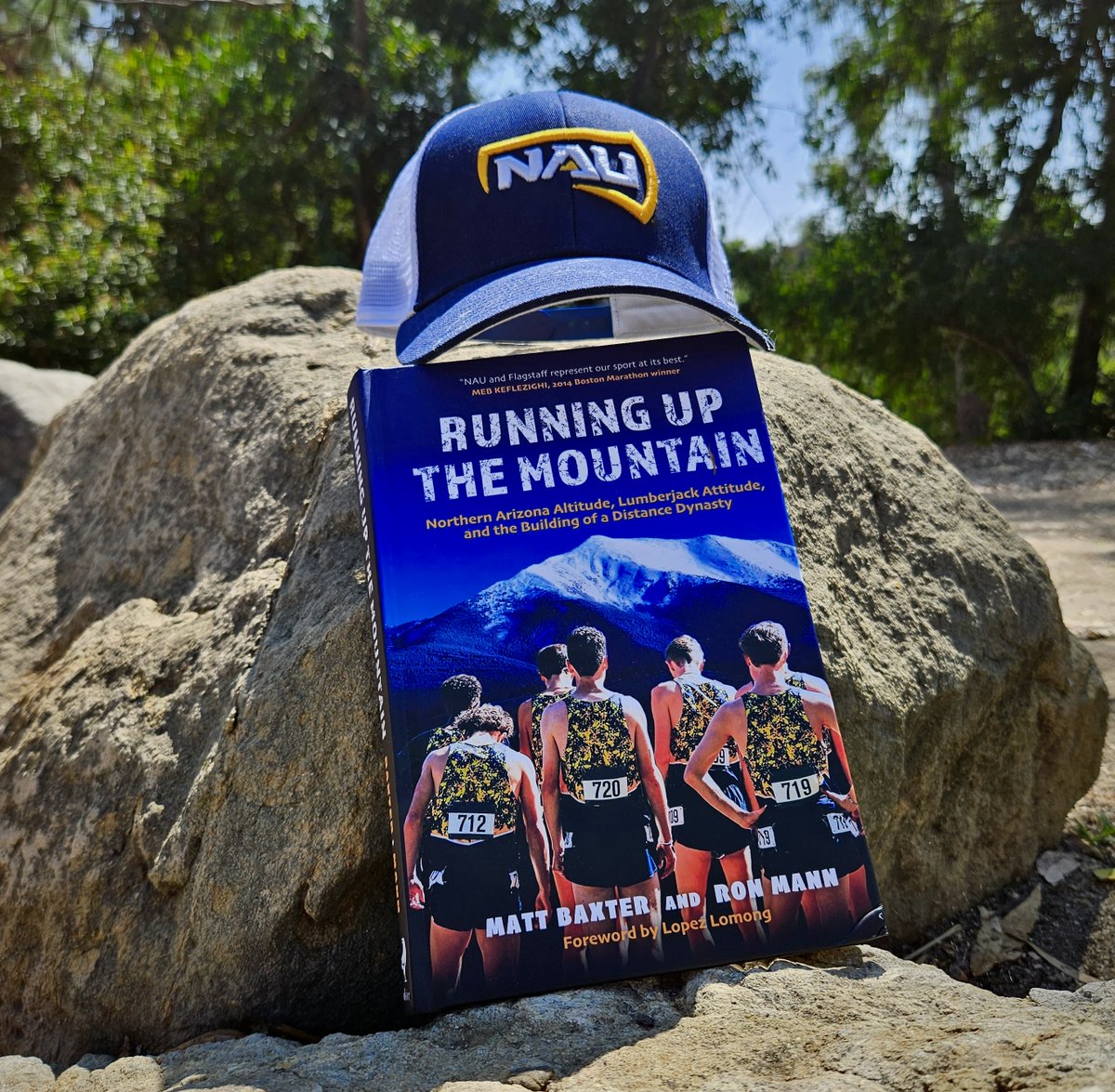 wonder how a small college in the mountains became a running dynasty? Fellow NAU alum @MattRBaxter breaks down this storied program in his new book Running Up the Mountain. A great read and I highly recommend. Available here: soulsticepublishing.com/product/jacksx…