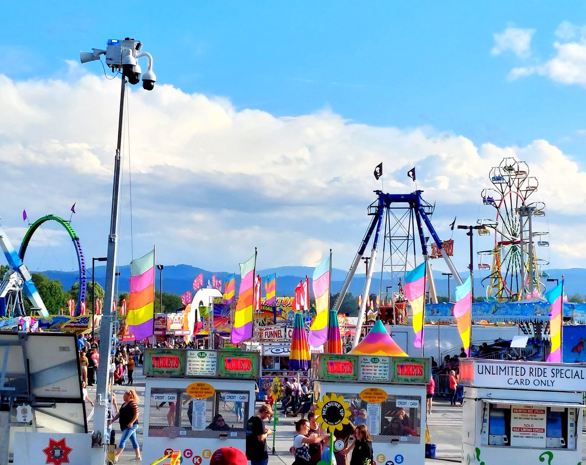 Jake Johnson tweet media