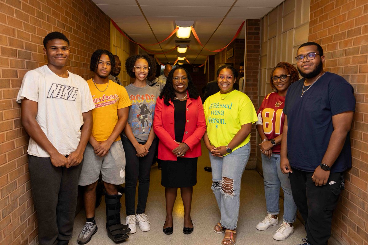 TuskegeeUniv's tweet photo. U.S. Supreme Court Justice Ketanji Brown Jackson enjoyed the campus route her mother Ellery Brown ’67 walked during a special tour of Tuskegee University. Read more at: https://t.co/DP8uZ6Qzaq https://t.co/AOlHNt5pqm