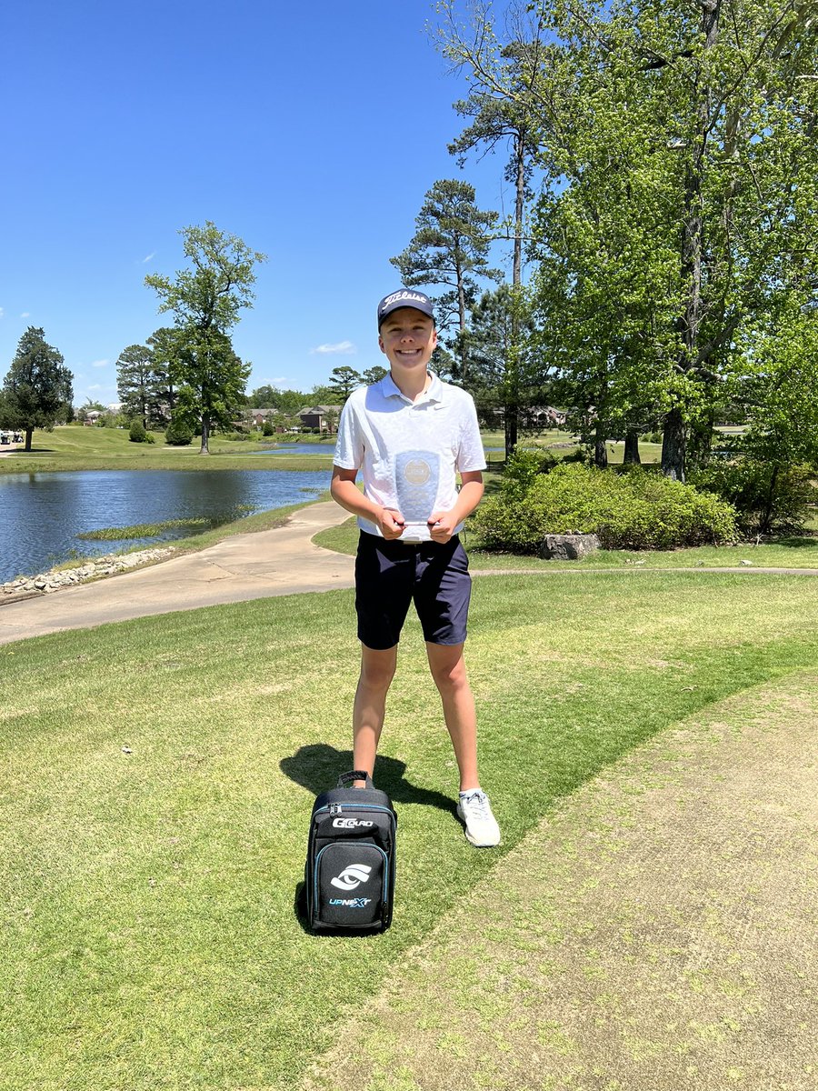 GolfingwithBMW's tweet photo. A look back on summer of 2023 2-day tournament play… 
1. Lowered scoring differential by 3 strokes versus a year ago
2. 4 wins and 2 top 10’s out of 12 tournaments played
3. Avg’d 3.2 birdie or better per round
4. Had a ton of fun and met some great golfers

Got more work to do! https://t.co/XuKuooYLMG