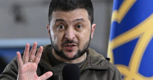 avnersolal's tweet photo. Le clown ultracorrompu Zelensky est venu à l'ONU nous reprocher de ne pas en faire assez pour le climat et demander 24 milliards de plus. Mais personne ne sait combien de cet argent finit dans le nez de celui qui est autant un nouveau Churchill que Macron est un nouveau de Gaulle https://t.co/SWTEo1aUov