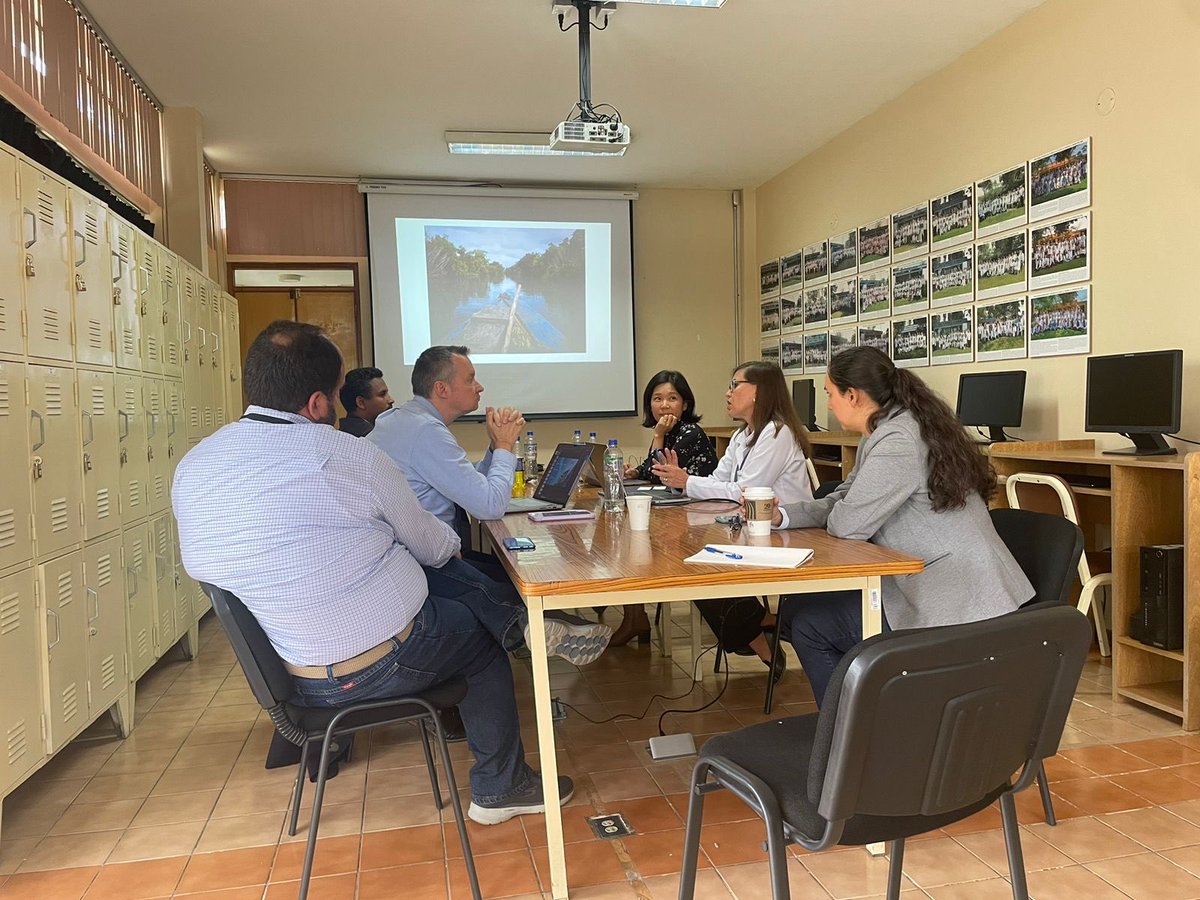 drflorianmarks's tweet photo. 🌟 New @IVIHeadquarters collaboration in Peru! 🇵🇪 Discussing typhoid, iNTS disease, leptospirosis, climate change and more with @IMTAVH_UPCH . 📚 Looking forward to successful collaborative research! #HealthcareCollaboration #Peru #GlobalHealth https://t.co/3XjBACV2Sj