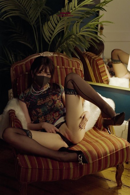 1 or 2? https://t.co/sbTvjVyTpc