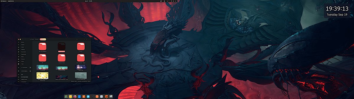 kat_beller's tweet image. I figured out how to theme my desktop 🤤 I didn't customize it for a long time because @pop_os_official default theme is superb, but eventually the itch just resurfaces.
Red, darks and teals, all of my favourites. Just in time for spooky season. 💀🎃👻🪦
#desktopcustomization