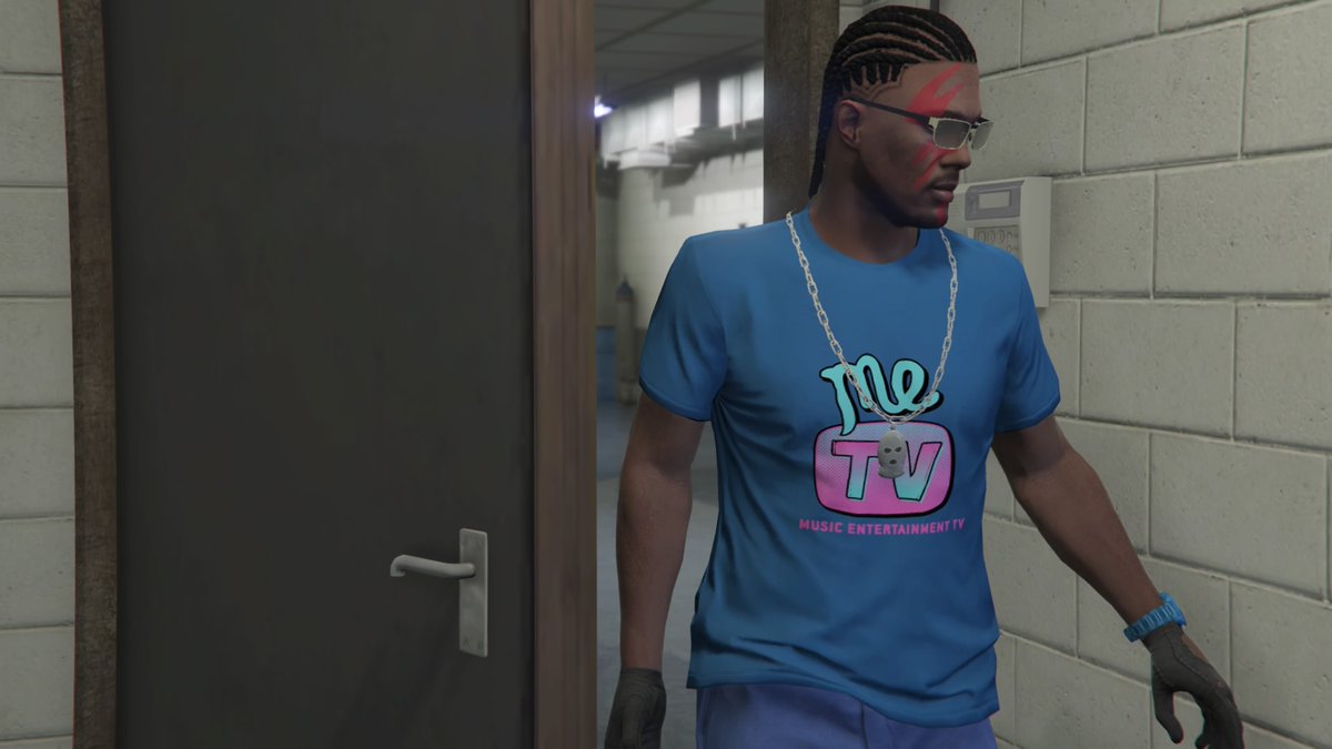 intenseprime6's tweet photo. My new Crib in the Hills #RockstarGames #GTAVonline #Gamester #INTENSE_PRIME6 #PS4share https://t.co/hmMDfEb7xs