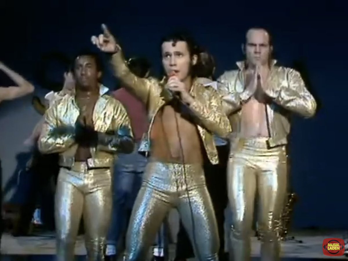 covertitlan's tweet photo. Sha Na Na interpretan este exitazo de Ray Peterson con Hugo Peretti y su orquesta, otro tema escrito por #JeffBarry:
https://t.co/9sNxQXzEQG https://t.co/HaCgrog5QA