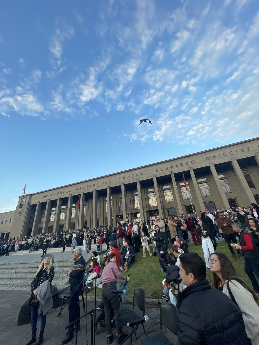 jldebeaumont's tweet image. #EscuelaMilitar
#EjércitoDeChile 🇨🇱