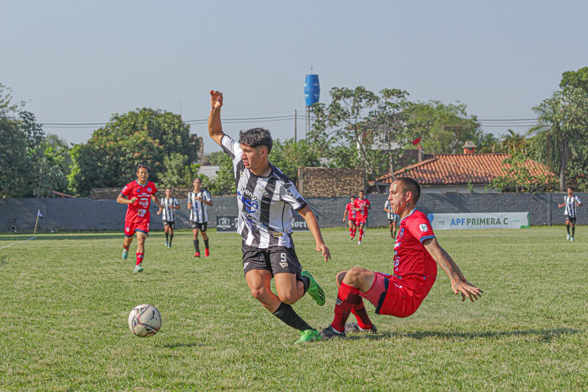 pilcomayo_fbc's tweet photo. FECHA 18

PRIMERA

Imágenes del encuentro ante Atlético Juventud. El encuentro culminó con el marcador 0-0.

¡VAMOS PILCO!
¡SOMOS PILCO!

#somospilco #pilcomayo #clubpilcomayo #primera #apfprimerac #marianoroquealonso #albinegro #Clubpilcomayo #primerac https://t.co/ZIcLWUpMXG