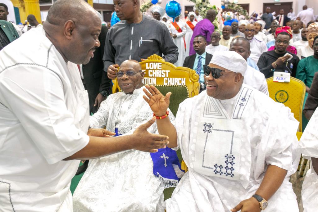 Dele Momodu Ovation tweet media