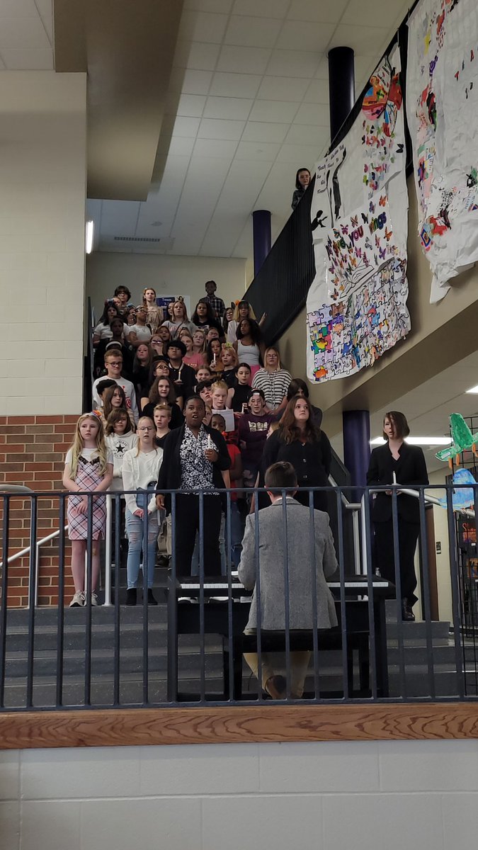 PAC night at the <a href="/MMSMiddies/">MMS</a> was a success. Teachers, kids, and parents engaged in an afternoon filled with culture; food, music and more. Loved it.<a href="/MiddletownOH/">Middletown City Schools</a>