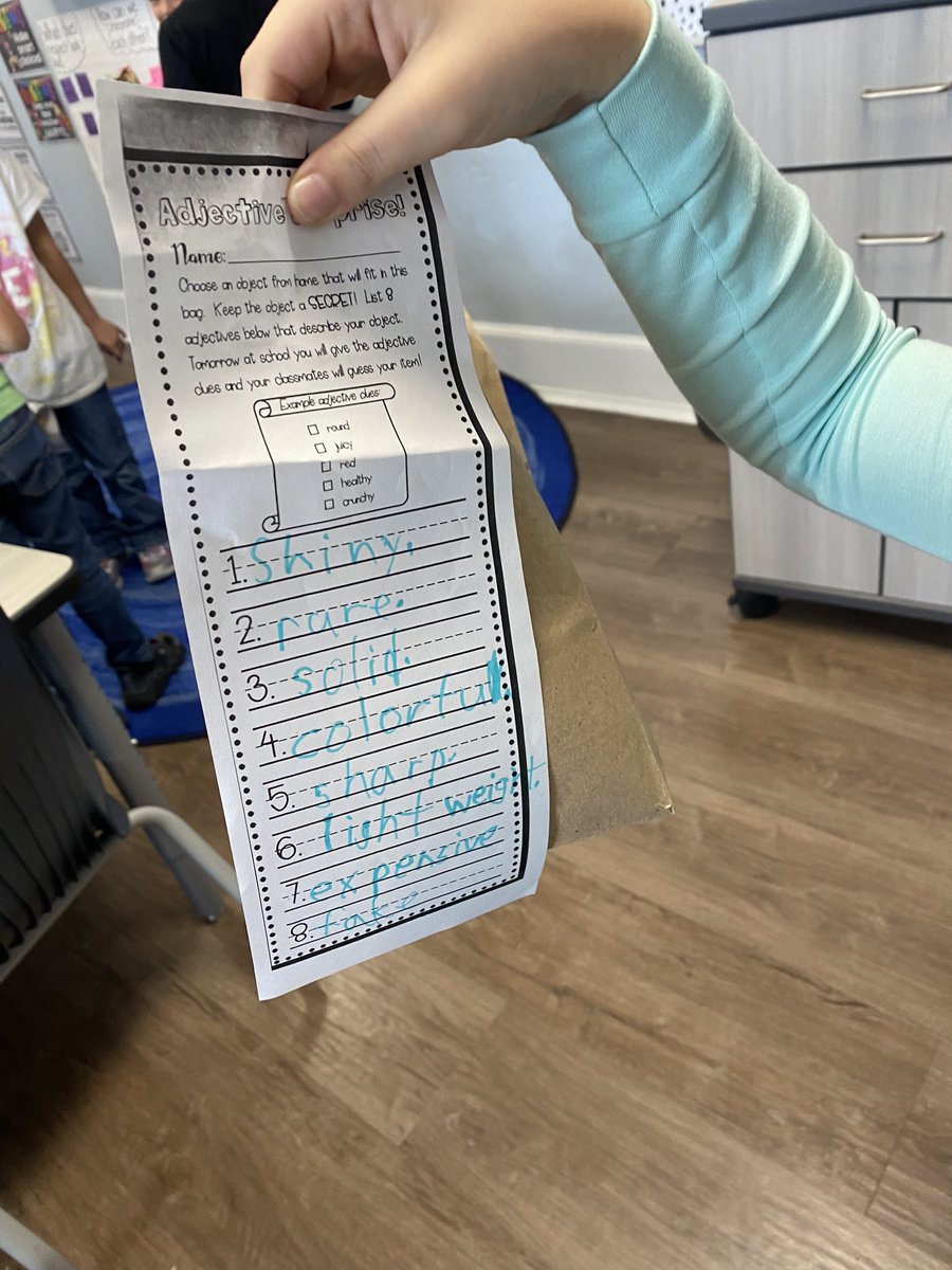 MsHill_2019's tweet photo. School was very fun today! Dj and pjs! #adjectives #rhymewithoutreason https://t.co/W4uqiqvBAB