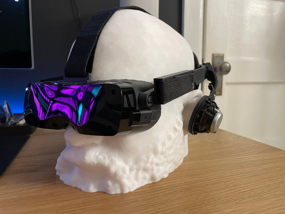 WOW. Someone just created a DIY Audio Strap for Bigscreen Beyond