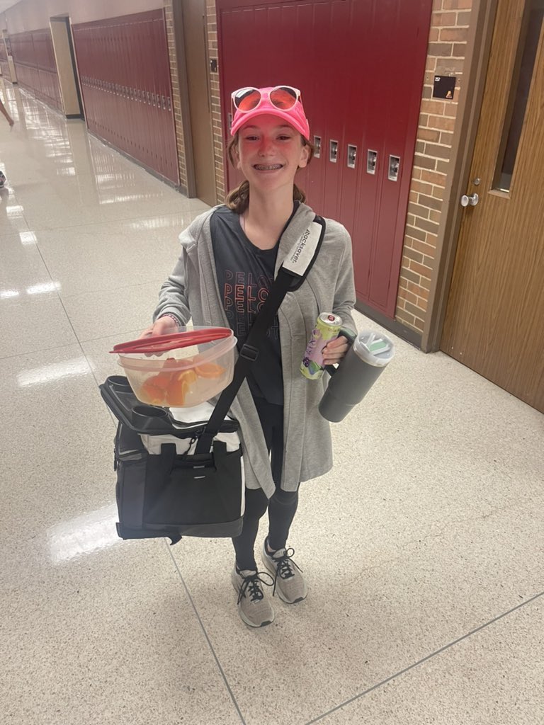 The Soccer Moms and BBQ Dads showed up big today! ⚽️ 🍖 <a href="/troy_athens/">Troy Athens High School</a> <a href="/AthensStuco/">Athens StuCo #redhawkpride</a>