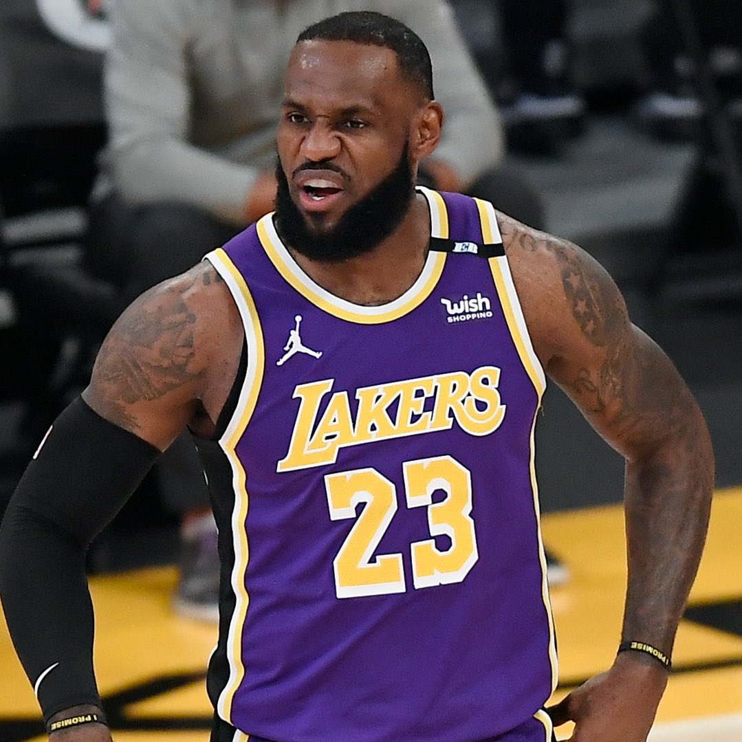 LegionHoops's tweet photo. What does LeBron James have to do to pass Michael Jordan all-time? https://t.co/62RuihafHf