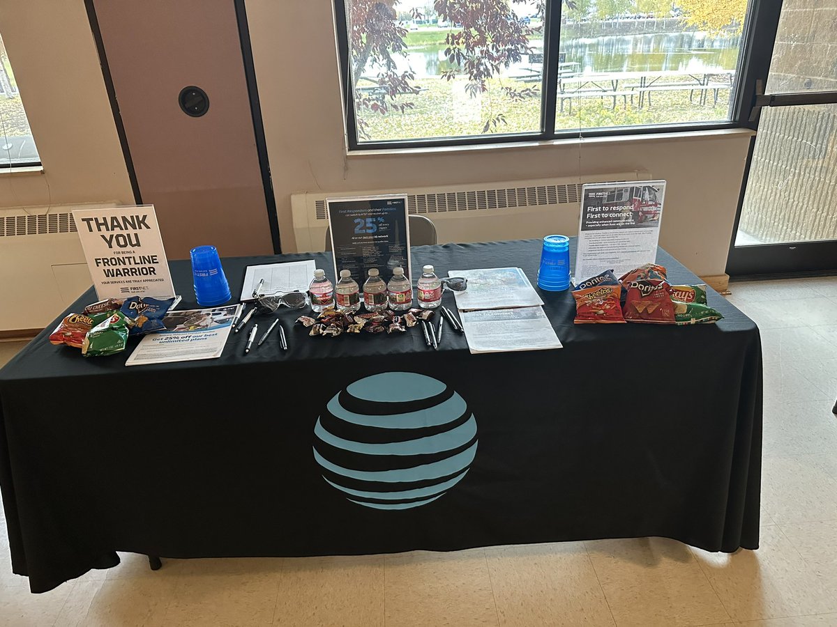 Proudly supporting our Military &amp; First Responders 🇺🇸 Thank you @WainwrightMWR for having us at the new comers event! 💙<a href="/AmiracleHappen/">Amir Nelson</a> @RonaldinAlaska