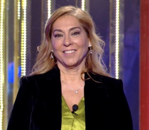 comentemoslo's tweet image. ¿Con quién te posicionas en este conflicto? 

❤️ Cristina (madre de Oriana)
🔁 Marta Peñate

#GHVIPLimite1 #GHVIP19S