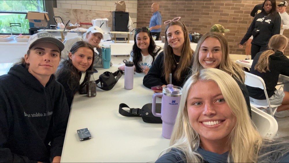 MastodonSB's tweet photo. Academic Recognition Night was a success! We have a few Dons missing due to class being at the same time. A great accomplishment for 12 of our girls! Way to go, Dons! 🐘🥎🤘🏼
#TuskUp
#MastodonSoftball
#SmartDons https://t.co/D65fYM5XoJ