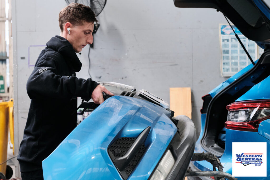 wgbwgroup's tweet photo. 10 CONVENIENT LOCATIONS 💥 🚗 including: Werribee Accident Repair Centre

🏭  66–68 Synnot St, Werribee, VIC 3030
📱 1300 SMASHED (1300 762 743) / (03) 9741 4466🖱️  reception.werribee@wgbw.com.au
🌐  https://t.co/kYQe2bhtGx

#westerngeneralbodyworks #smashrepairs #panelbeating https://t.co/qFqFv5owdy