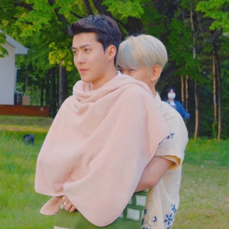 sebaekcore's tweet photo. thinking a lot about my adorable precious babies :(( https://t.co/yNJysDl5V3