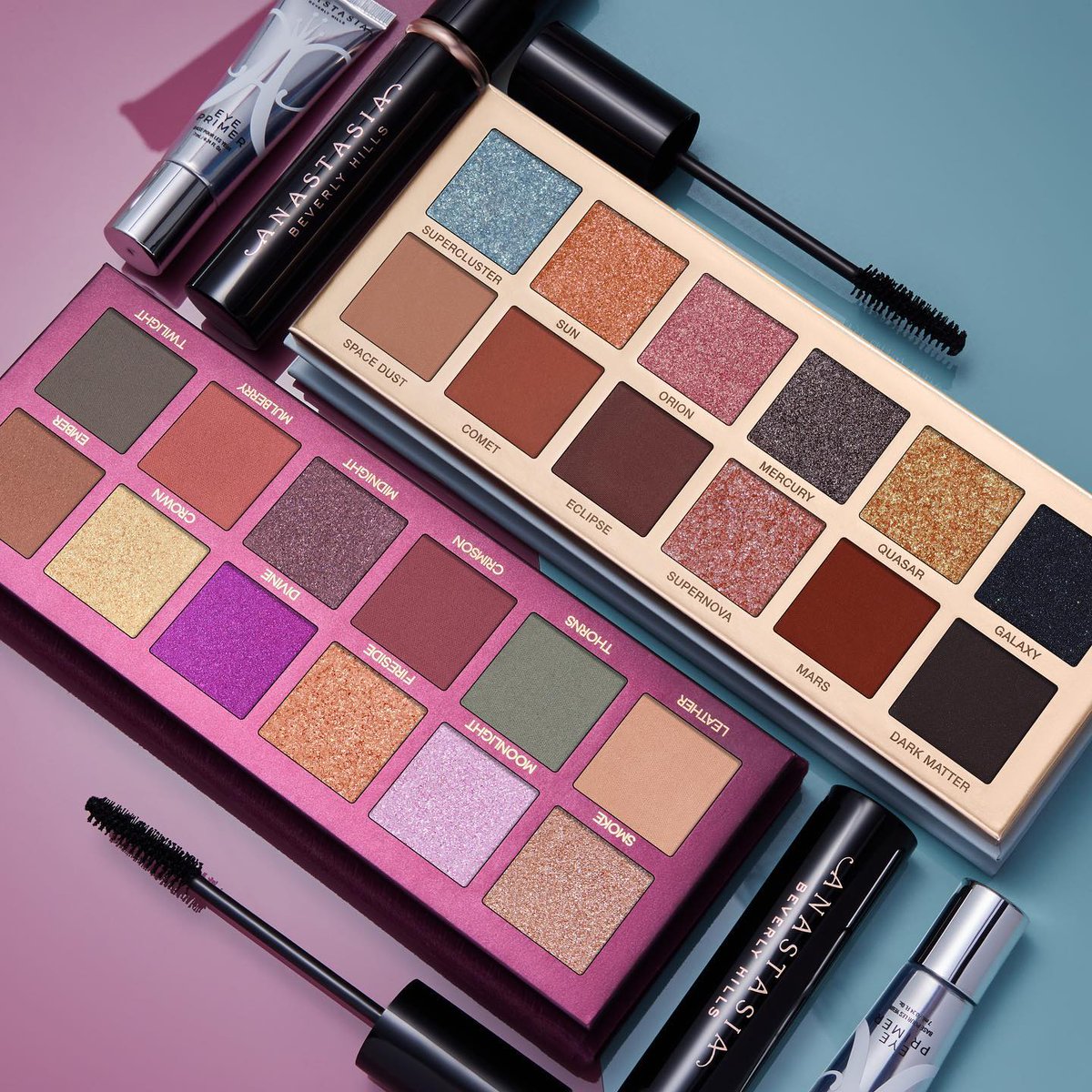 ABHcosmetics's tweet photo. Cosmic Romance, anyone? 👀😍 Take your fall looks to the next level with our NEW Fall Romance and Cosmos bundle, now available EXCLUSIVELY here ➡️ https://t.co/UBSGWdTNIn 

#AnastasiaBeverlyHills #ABHFallRomance #ABHCosmos https://t.co/N970Rb6RMb