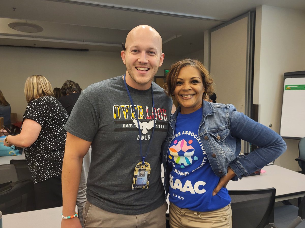 AACPSRightStart's tweet photo. School Spirit and Inspirational Teacher Tees! Keeping it FUN! https://t.co/r0B9ivc4pt