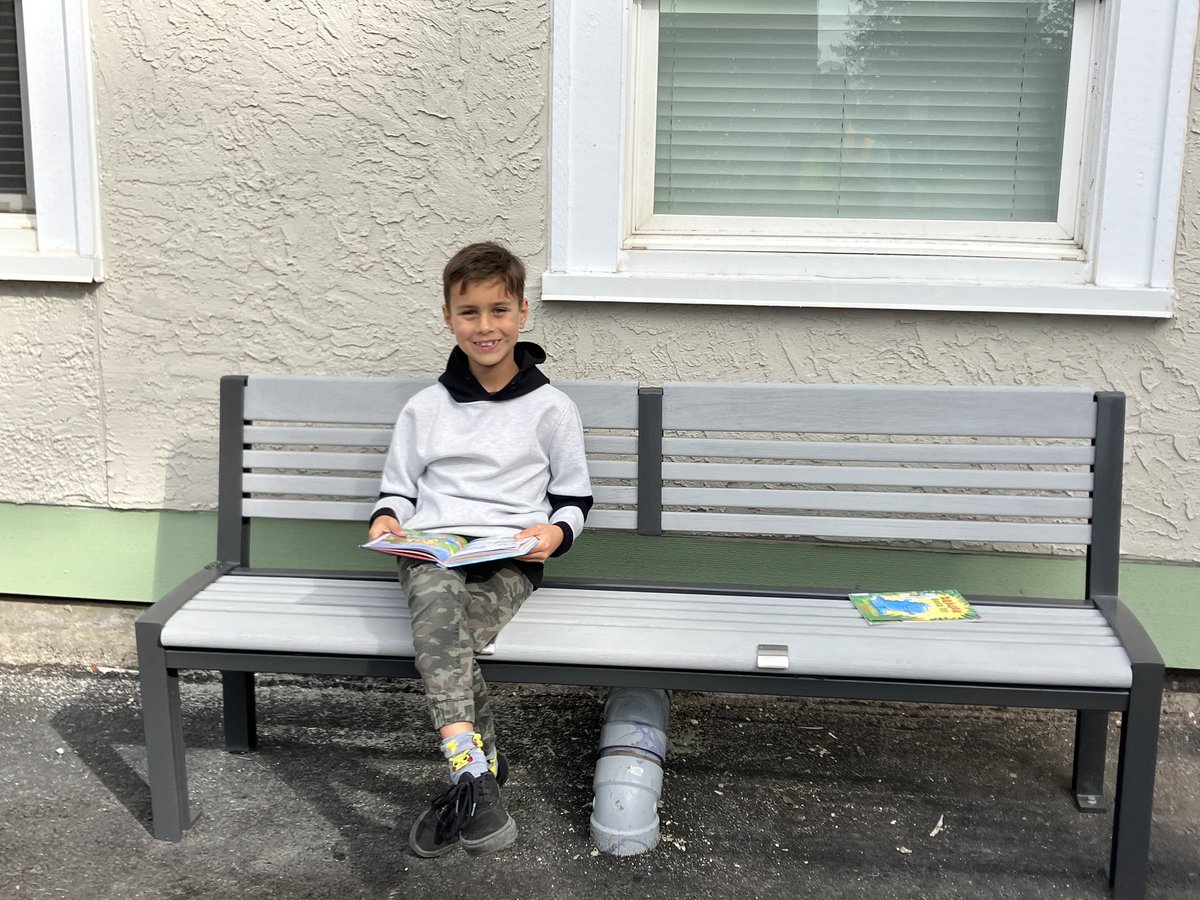 Today’s masterpieces and budding readers developing their reading muscles. It is even lovelier to see when these students are waiting for their bus! #abbyschools
