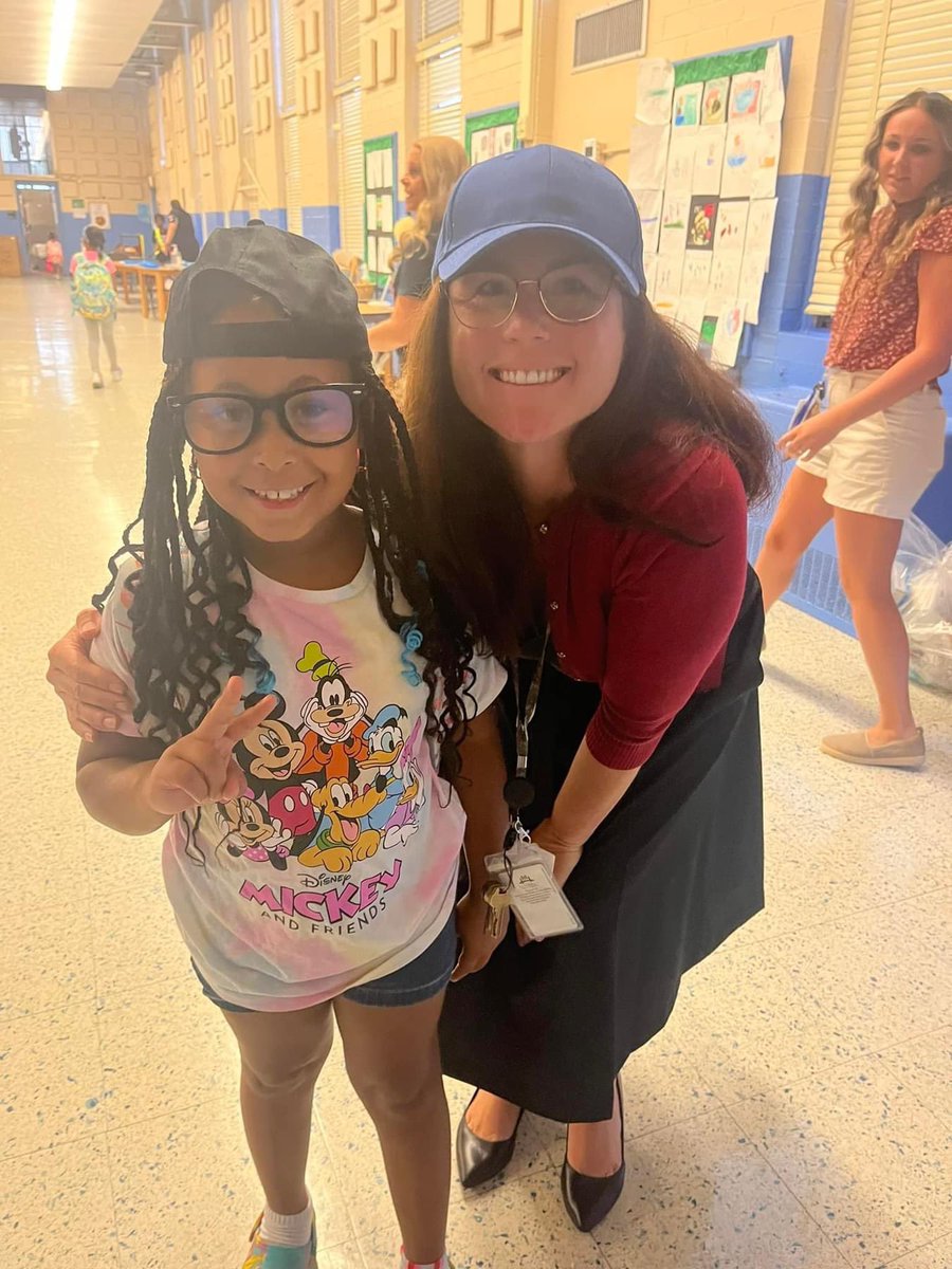 Our Future is Bright when you attend Lake Lu! Celebrating  Jacksonville Goes to College Week! 
#GritGrowthGlory