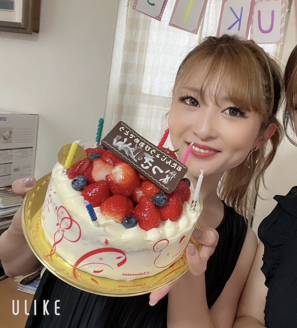 noamituki's tweet photo. 私の還暦バースデーに子供達から
それぞれ祝福メッセージ✨最高に幸せな１日でした☺️
大好きな大切な
子供達ありがとう🤗 https://t.co/JnVe12GYZA